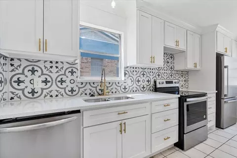 3703 Gray Dr, Mesquite, TX 75150