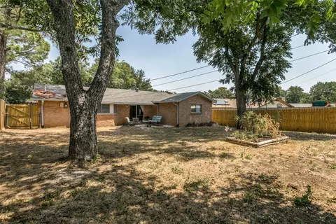 1311 Johns Dr, Euless, TX 76039 photo 25