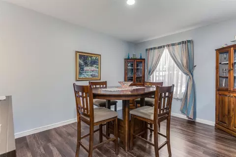 1311 Johns Dr, Euless, TX 76039 photo 15
