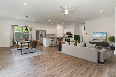 2611 Donald St, Dallas, TX 75215