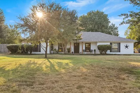 106 Starlite Dr, Murphy, TX 75094