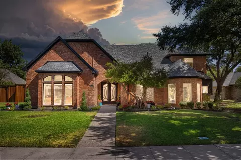 7027 Mumford St, Dallas, TX 75252