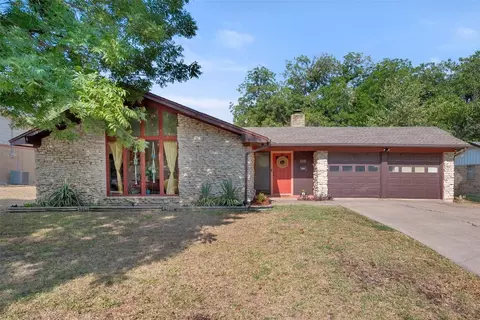 5670 Odessa Ave, Fort Worth, TX 76133