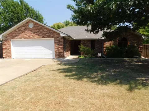 777 Miller Ln, Van Alstyne, TX 75495