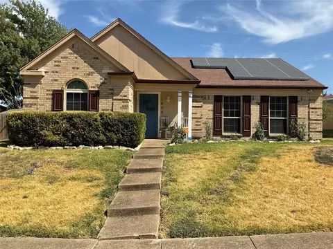 1608 Smokey Mountain Trl, Mesquite, TX 75149
