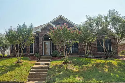 5822 Brookline Dr, Rowlett, TX 75089