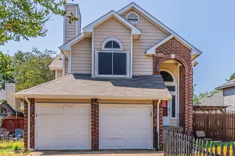 9444 Wolf Run Dr, Dallas, TX 75227