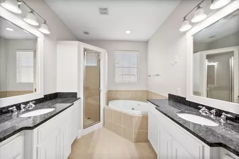 2645 Villa Di Lago #6, Grand Prairie, TX 75054