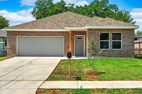 2307 Prairie Ave, Fort Worth, TX 76164