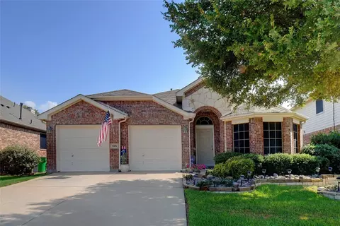 525 Lake Point Dr, Little Elm, TX 75068