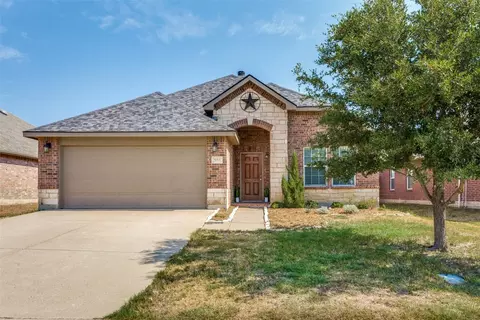 920 Grant St, Burleson, TX 76028