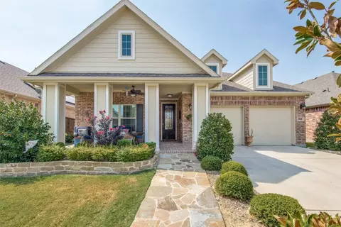 808 Louisville Rd, Aubrey, TX 76227