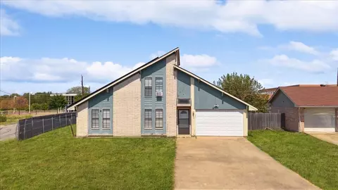 301 Hillhaven Dr, Seagoville, TX 75159