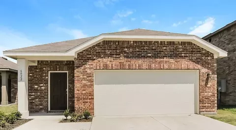6022 Mojave Dr, Forney, TX 75126