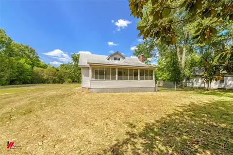 6874 Greenwood Rd, Shreveport, LA 71119