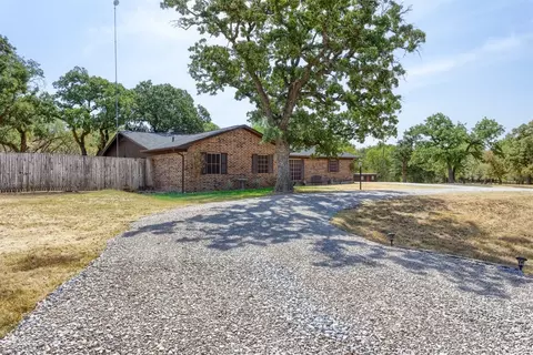 806 Percifield Trl, Alvarado, TX 76009