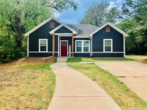916 W Elm St, Denison, TX 75020