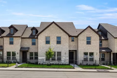 5948 Bursey Rd, Watauga, TX 76137