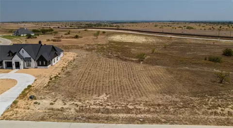 12055 Bella Vino Dr, Fort Worth, TX 76126