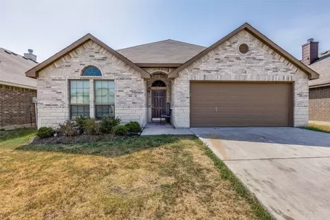 314 Ariel Ln, Wilmer, TX 75172