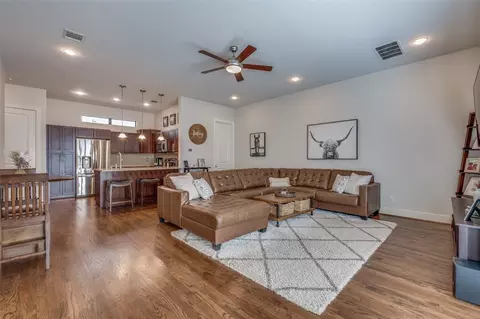 5618 Lindell Ave #6, Dallas, TX 75206