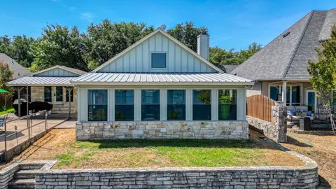 2804 River Ridge Ct, Granbury, TX 76048