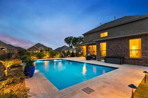 4002 Falcon Dr, Melissa, TX 75454