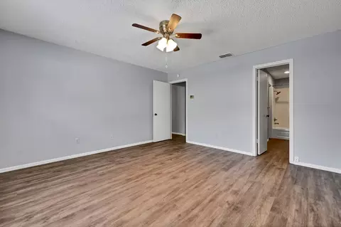 506 Augustine Dr, Euless, TX 76039 photo 13