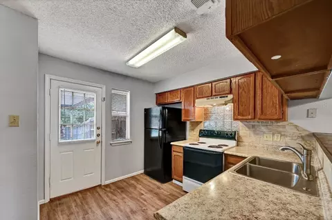 506 Augustine Dr, Euless, TX 76039 photo 11