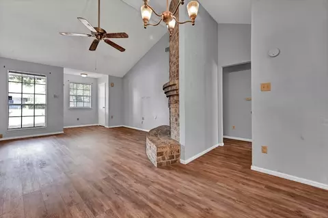 506 Augustine Dr, Euless, TX 76039 photo 7