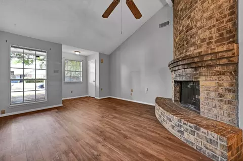 506 Augustine Dr, Euless, TX 76039 photo 5