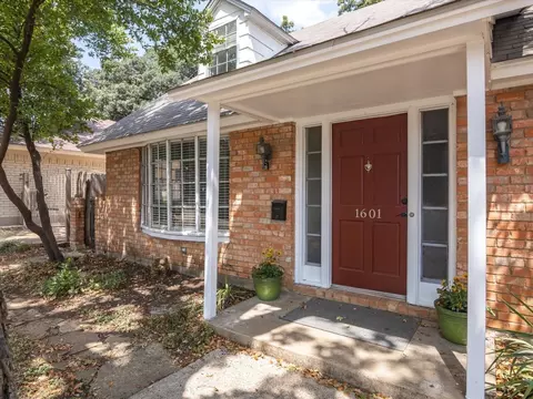 1601 Tulip Dr, Arlington, TX 76013