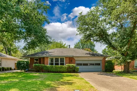 735 Newberry Dr, Richardson, TX 75080