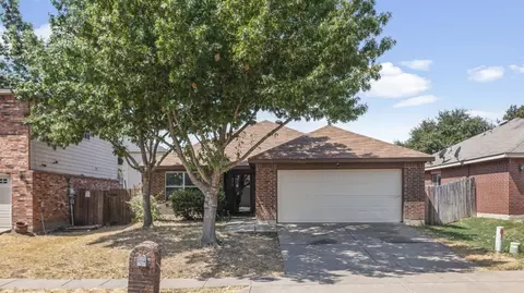 6615 Free Range Dr, Dallas, TX 75241