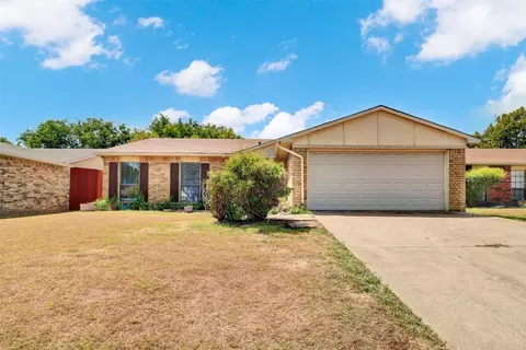 1920 Rutherford Ln, Arlington, TX 76014