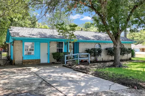 1626 Greenlawn Dr, Dallas, TX 75253