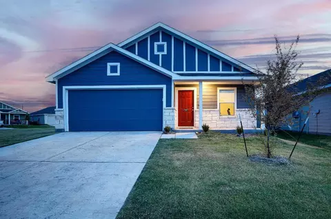 105 Honeysuckle St, Princeton, TX 75407