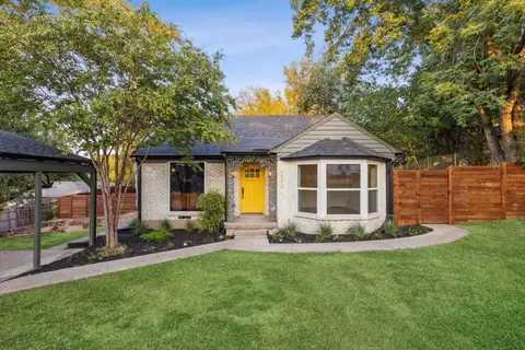 226 S Barnett Ave, Dallas, TX 75211