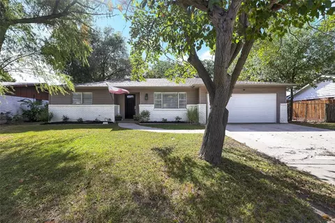 5220 Rutland Ave, Fort Worth, TX 76133