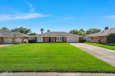 529 Turtle Creek Dr, Shreveport, LA 71115