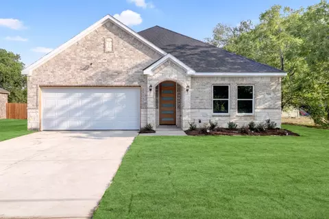 709 E 9th St, Kemp, TX 75143