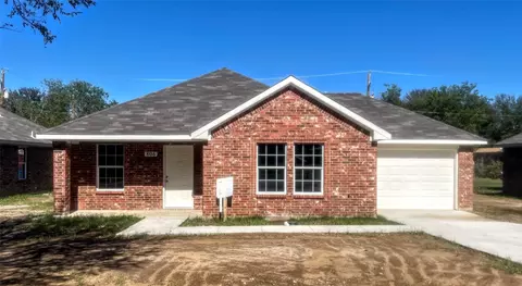 806 SW 24th St, Mineral Wells, TX 76067