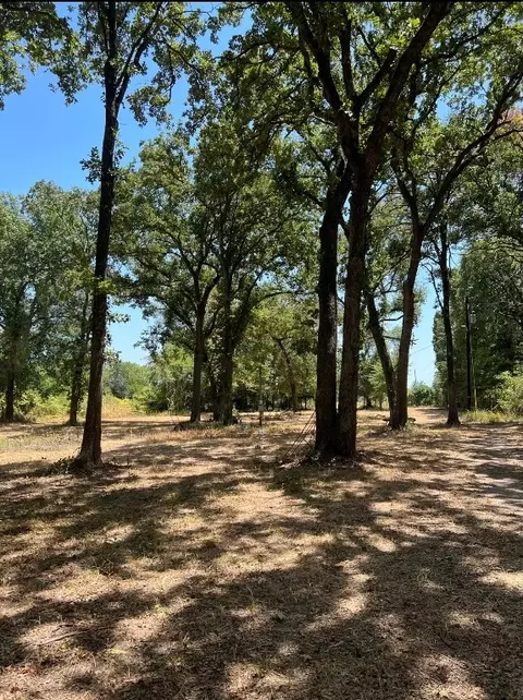 609 Oakwood Dr, Tool, TX 75143 photo 11