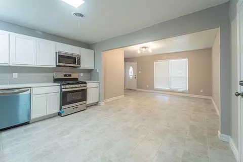 8315 Campanella Dr, Dallas, TX 75243