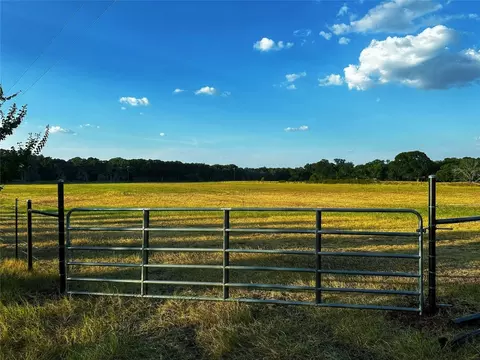 1296 Cr 1439, Covington, TX 76636