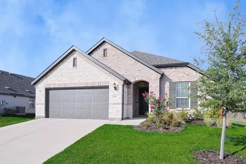 141 Rockin River Dr, Fort Worth, TX 76120