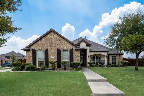 1129 Glendon Dr, Forney, TX 75126