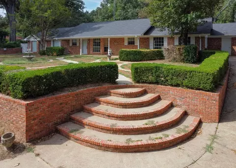 2354 Vz County Road 4823, Chandler, TX 75758
