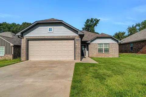 19462 King Ranch Dr, Flint, TX 75762