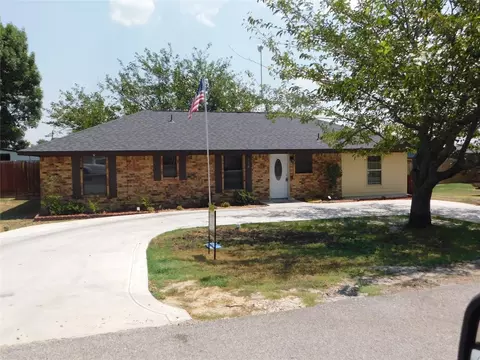 308 N Pecan St, Leonard, TX 75452